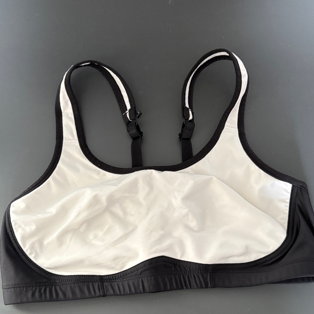Hanes Black and White Sports Bra